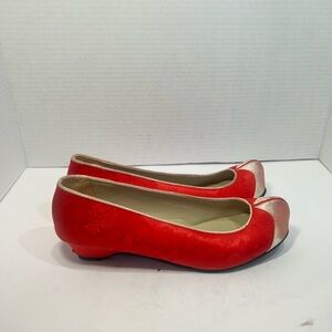 KOREAN GORGEOUS WOMEN HANBOK SHOES IN RED KKOTSHIN
